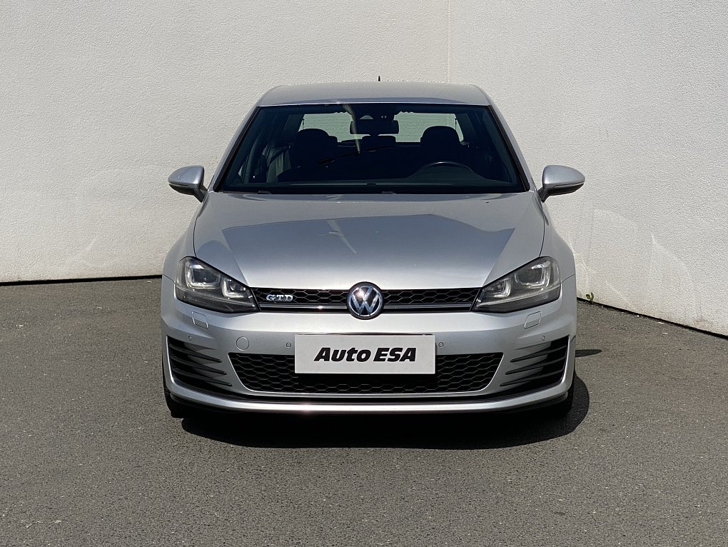 Volkswagen Golf 2.0 TDi  VII