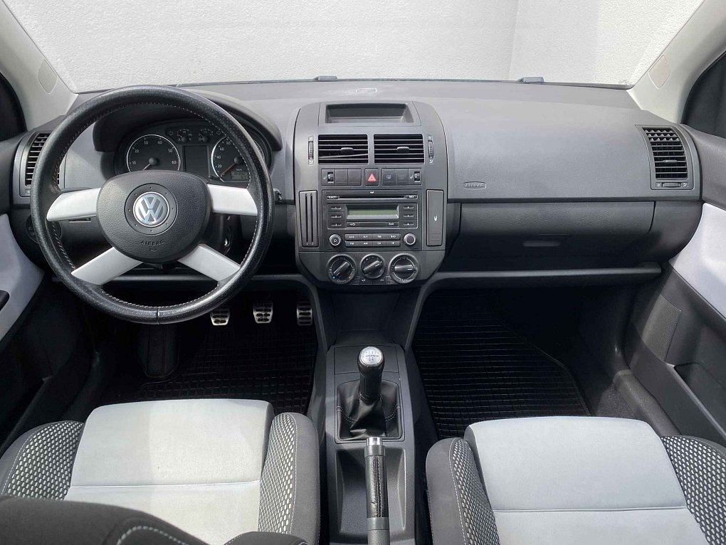 Volkswagen Polo 1.4 16V CROSS