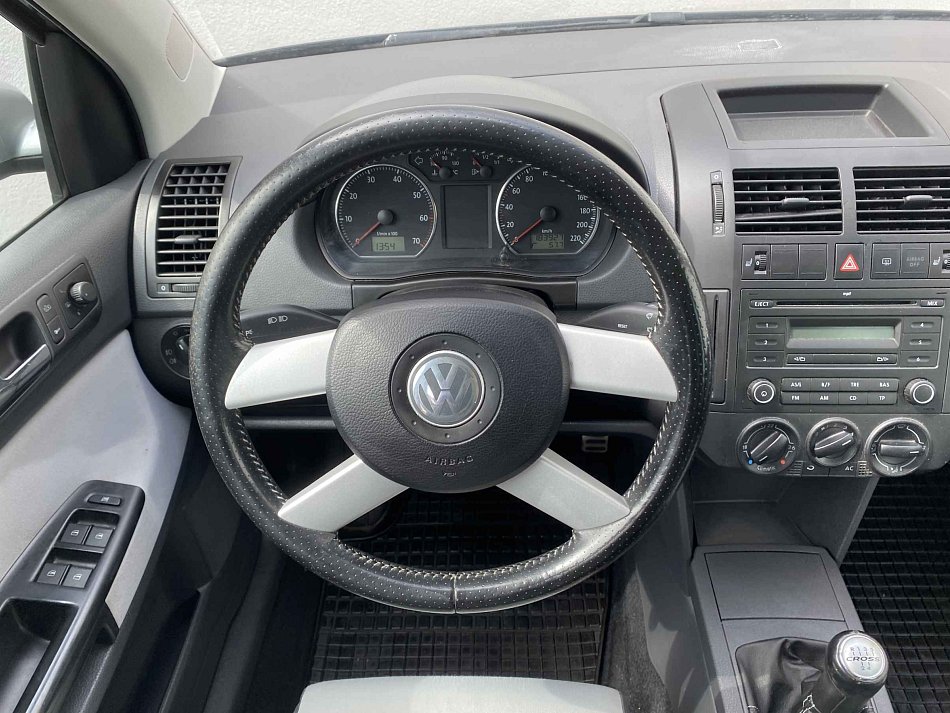 Volkswagen Polo 1.4 16V CROSS