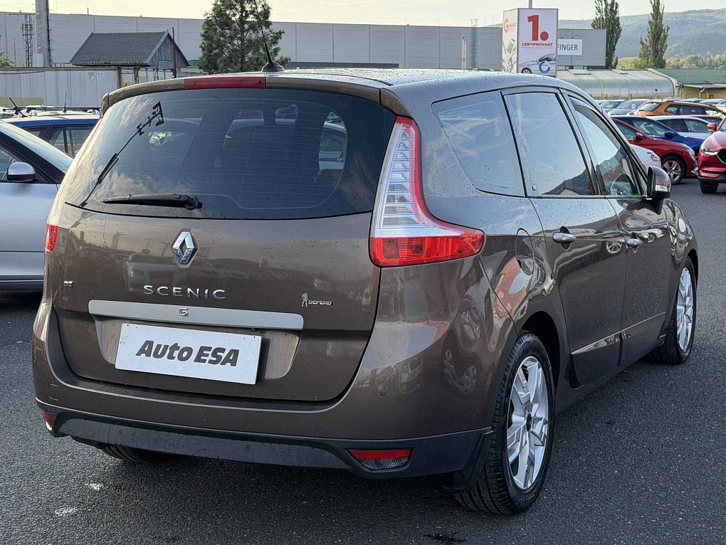 Renault Grand Scénic 2.0 dCi 