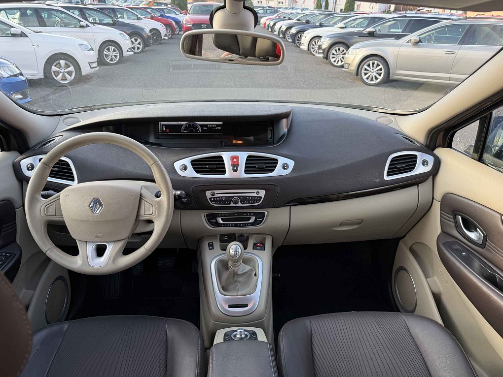 Renault Grand Scénic 2.0 dCi 