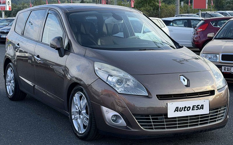 Renault Grand Scénic 2.0 dCi 