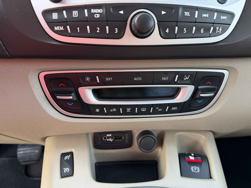 Renault Grand Scénic 2.0 dCi 