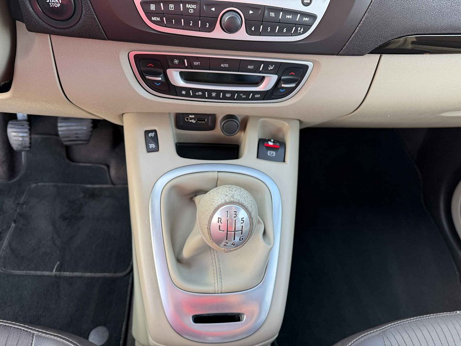 Renault Grand Scénic 2.0 dCi 