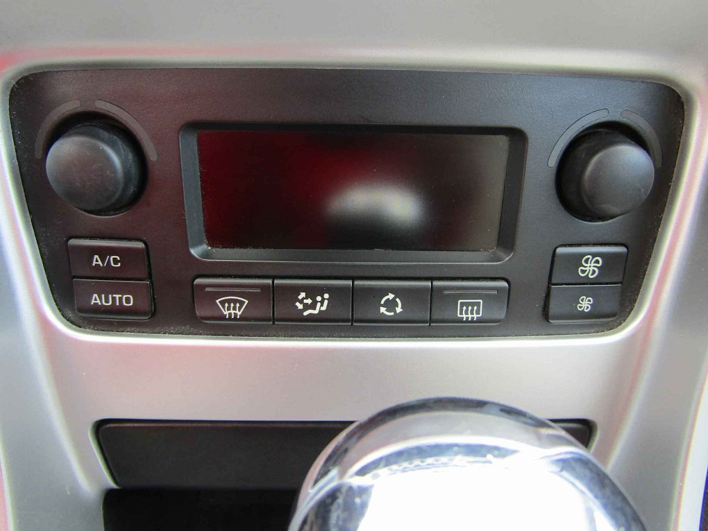 Peugeot 307 2.0i 
