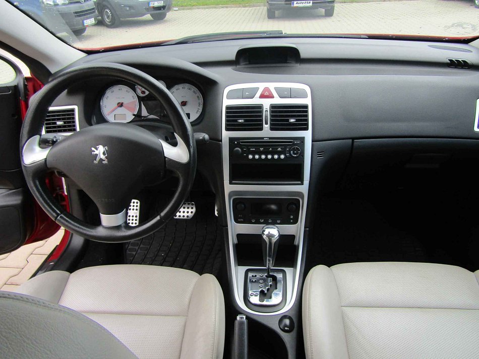 Peugeot 307 2.0i 