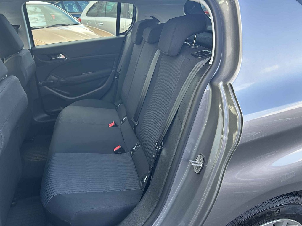 Peugeot 308 1.2 PT Access