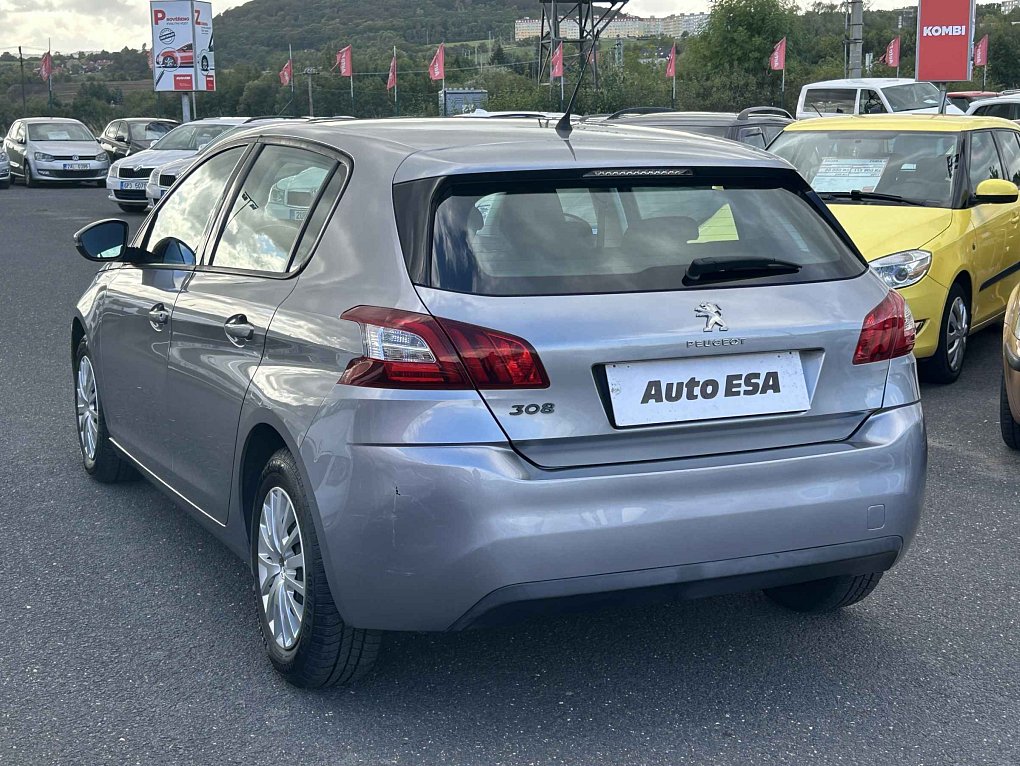Peugeot 308 1.2 PT Access
