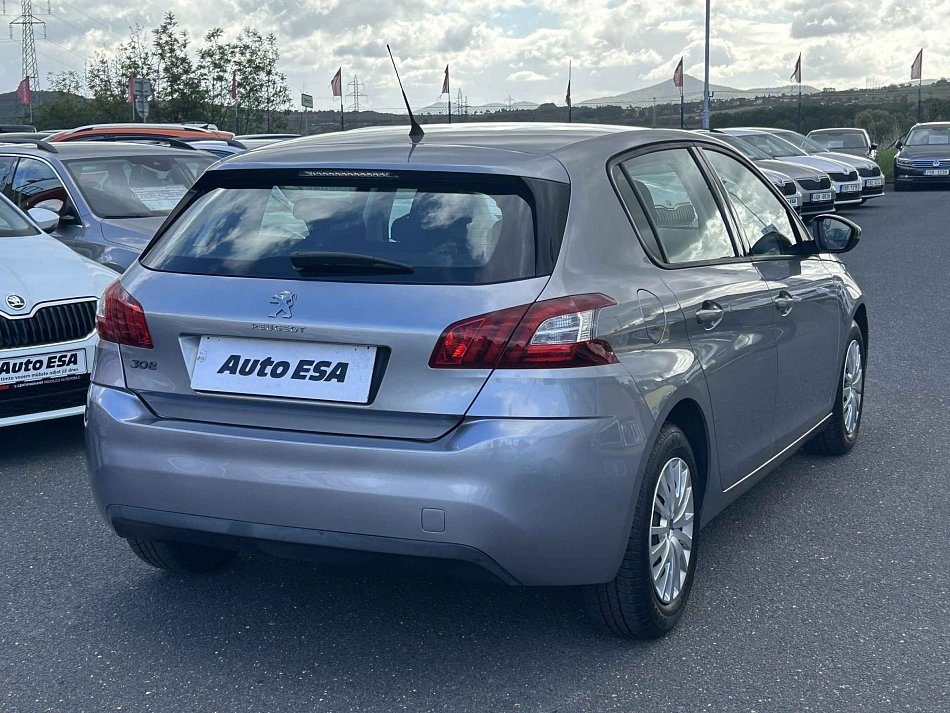 Peugeot 308 1.2 PT Access