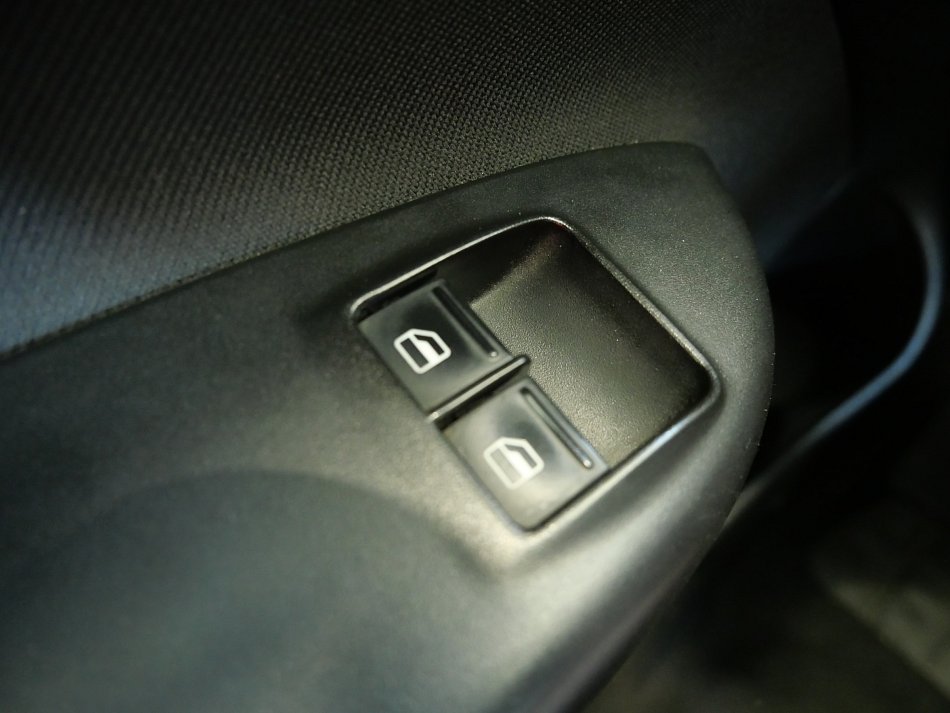 Škoda Octavia II 1.6 TDi Ambiente