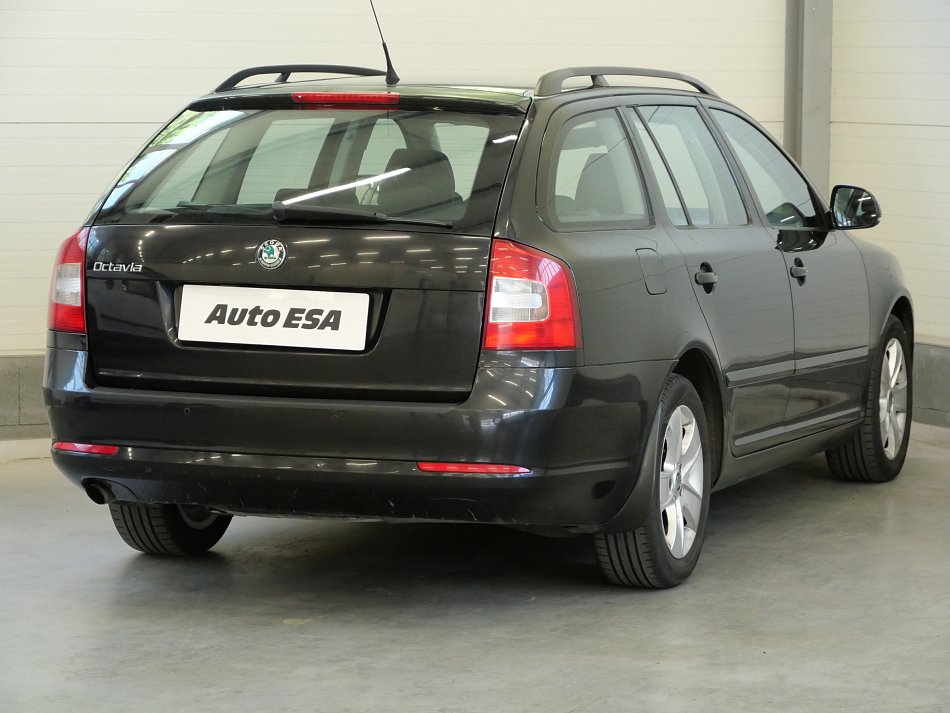 Škoda Octavia II 1.6 TDi Ambiente