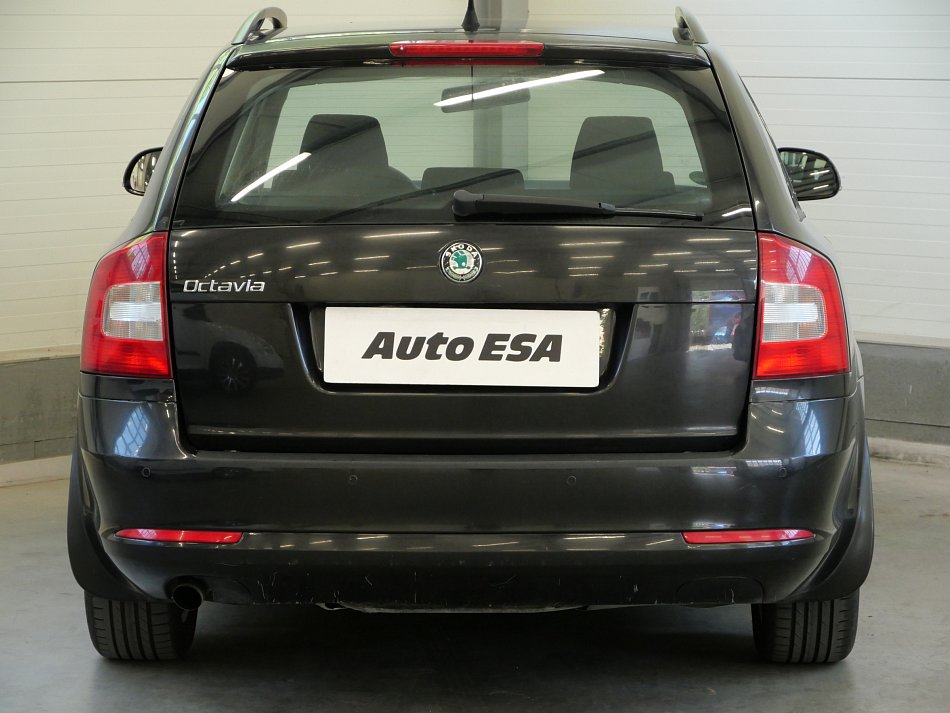Škoda Octavia II 1.6 TDi Ambiente