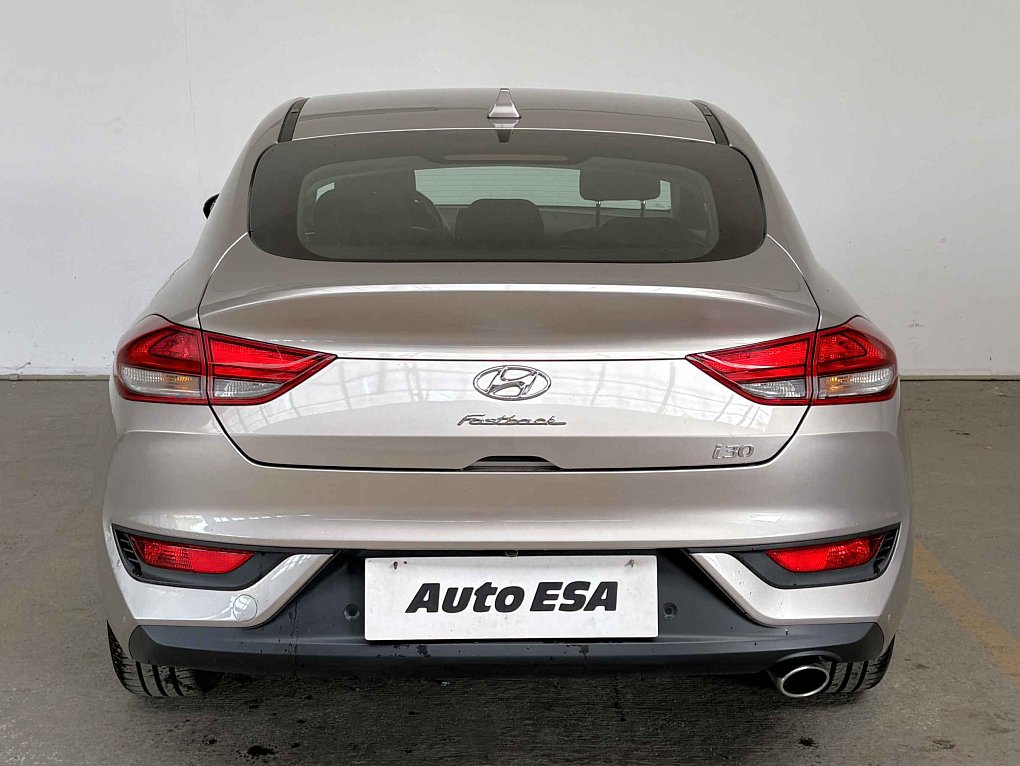 Hyundai I30 1.4 T-GDi Trikolor