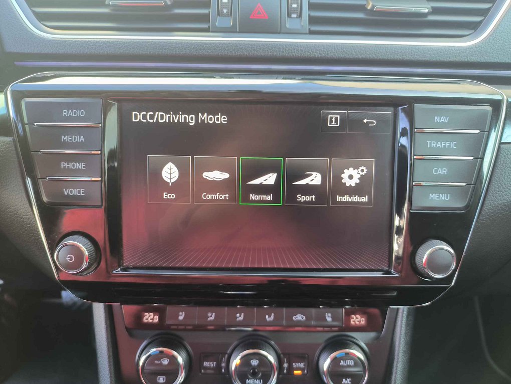 Škoda Superb III 2.0 TDi L&K