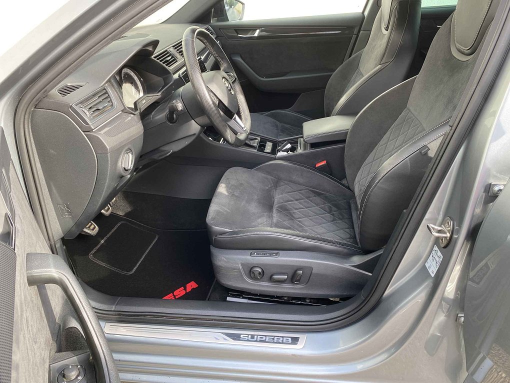 Škoda Superb III 2.0 TDi SportLine