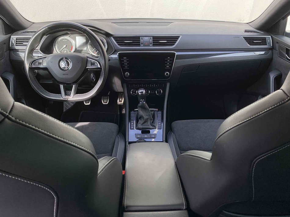 Škoda Superb III 2.0 TDi SportLine