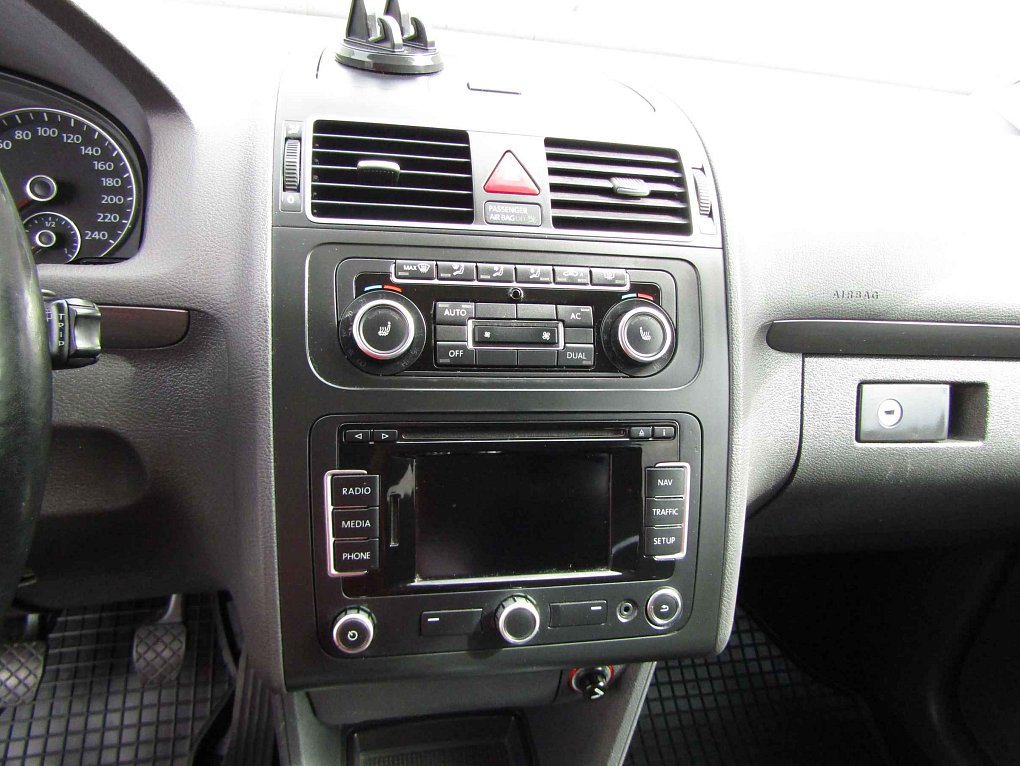 Volkswagen Touran 1.4 TSi 