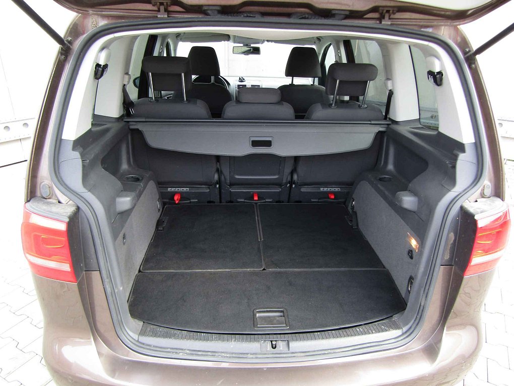 Volkswagen Touran 1.4 TSi 