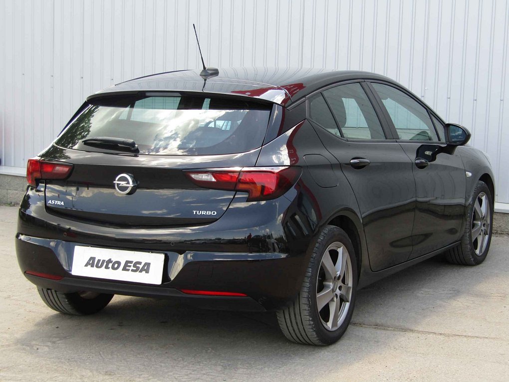 Opel Astra 1.4T 