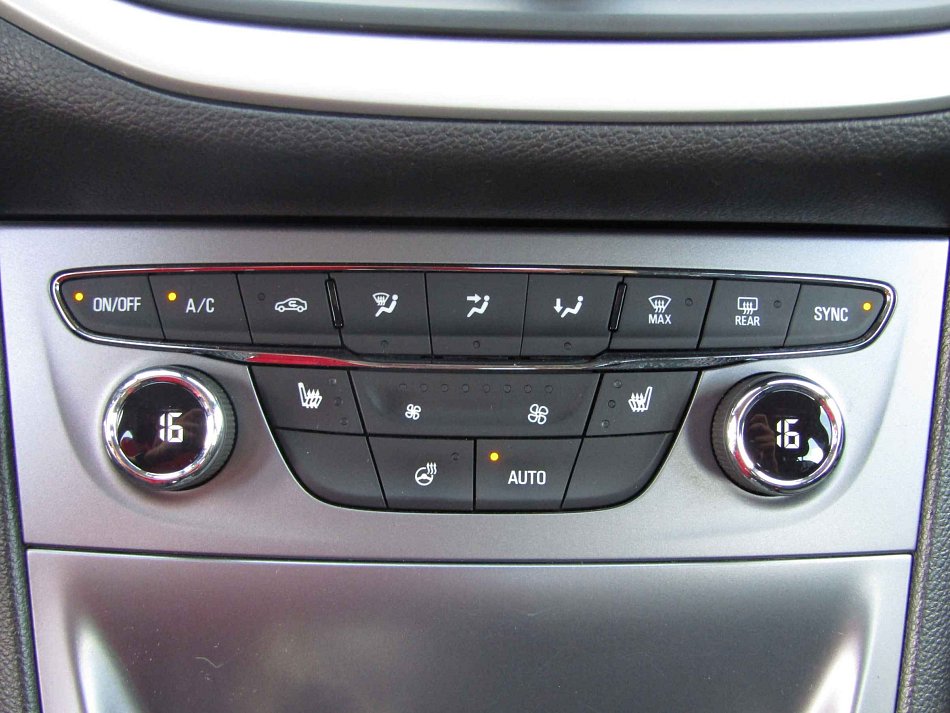 Opel Astra 1.4T 