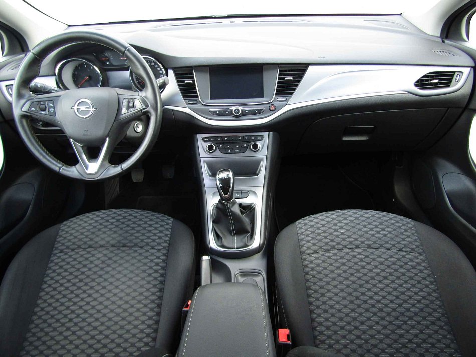 Opel Astra 1.4T 
