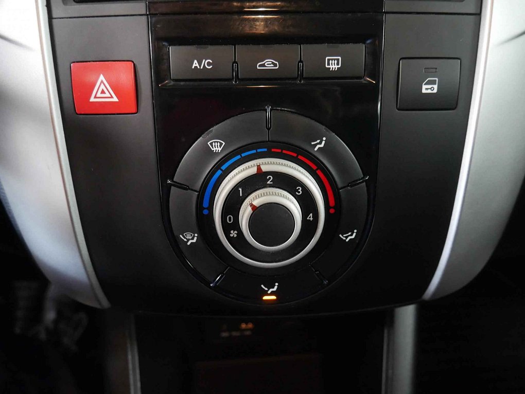 Kia Venga 1.4i 