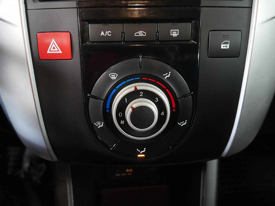 Kia Venga 1.4i 