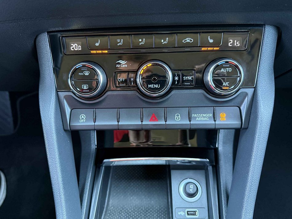 Škoda Karoq 1.5 TSi Ambition