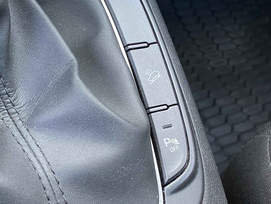 Hyundai Kona 1.0T-GDi 