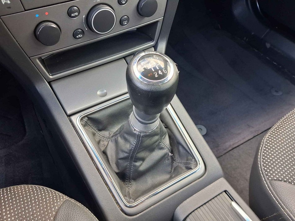 Opel Vectra 1.9 CDTI 