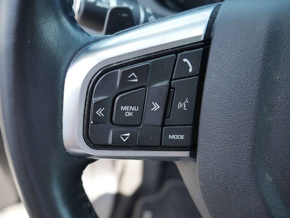 Land Rover Discovery Sport 2.0 TD4  4x4