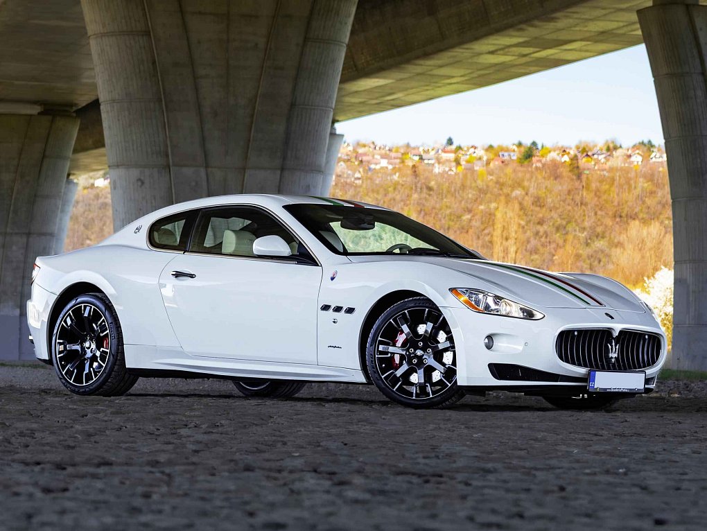 Maserati GranTurismo 4.7 V8  S Automatic
