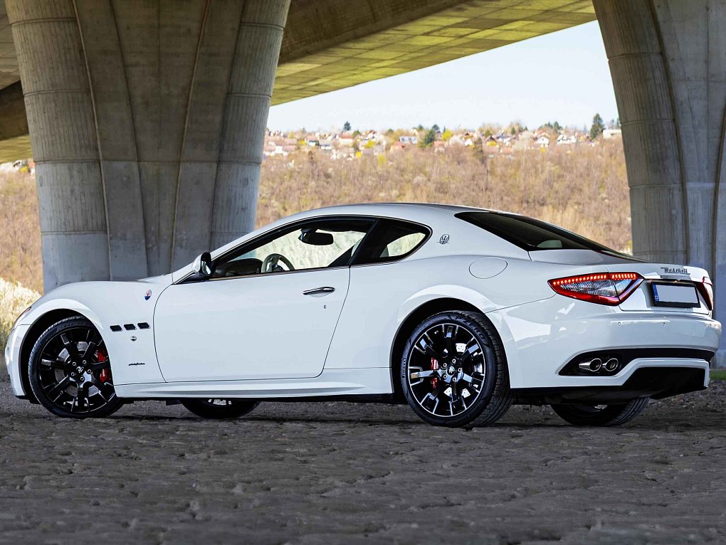 Maserati GranTurismo 4.7 V8  S Automatic