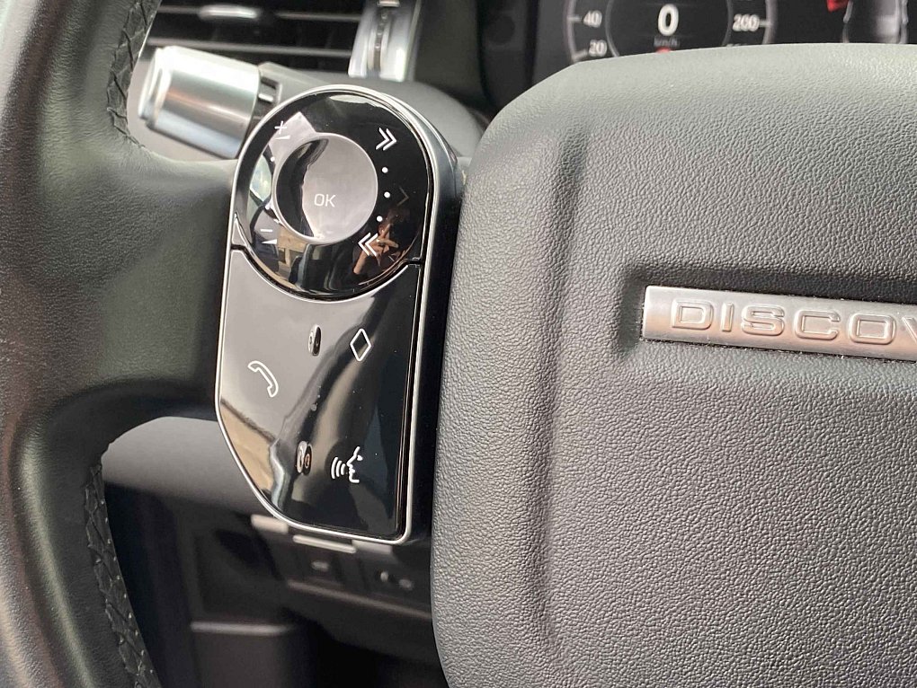 Land Rover Discovery Sport 2.0 TD4  D180 SE