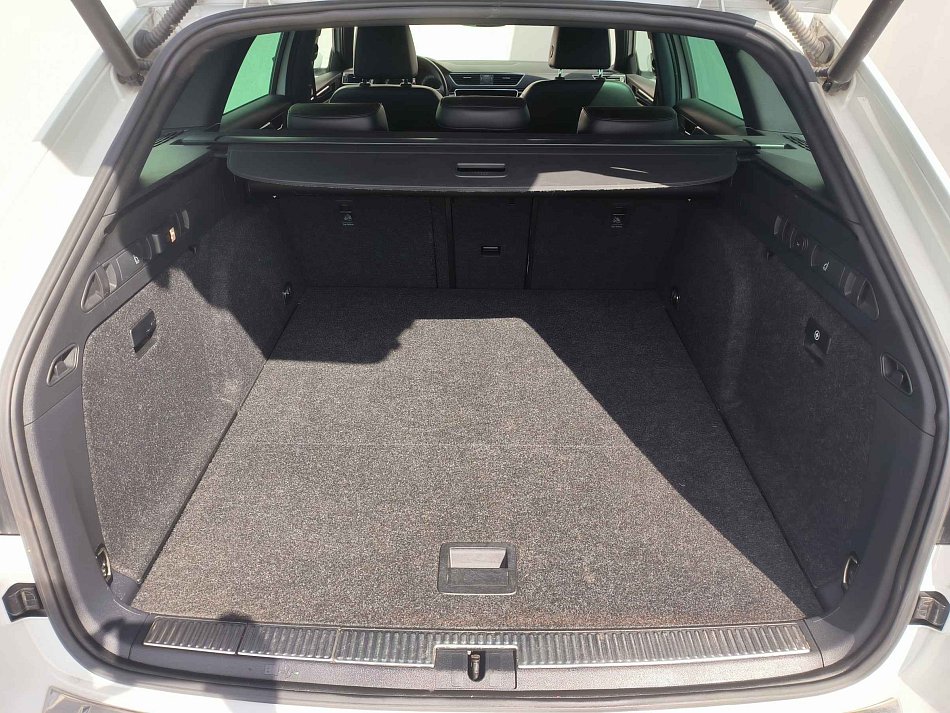 Škoda Superb III 2.0 TSI L&K 4x4