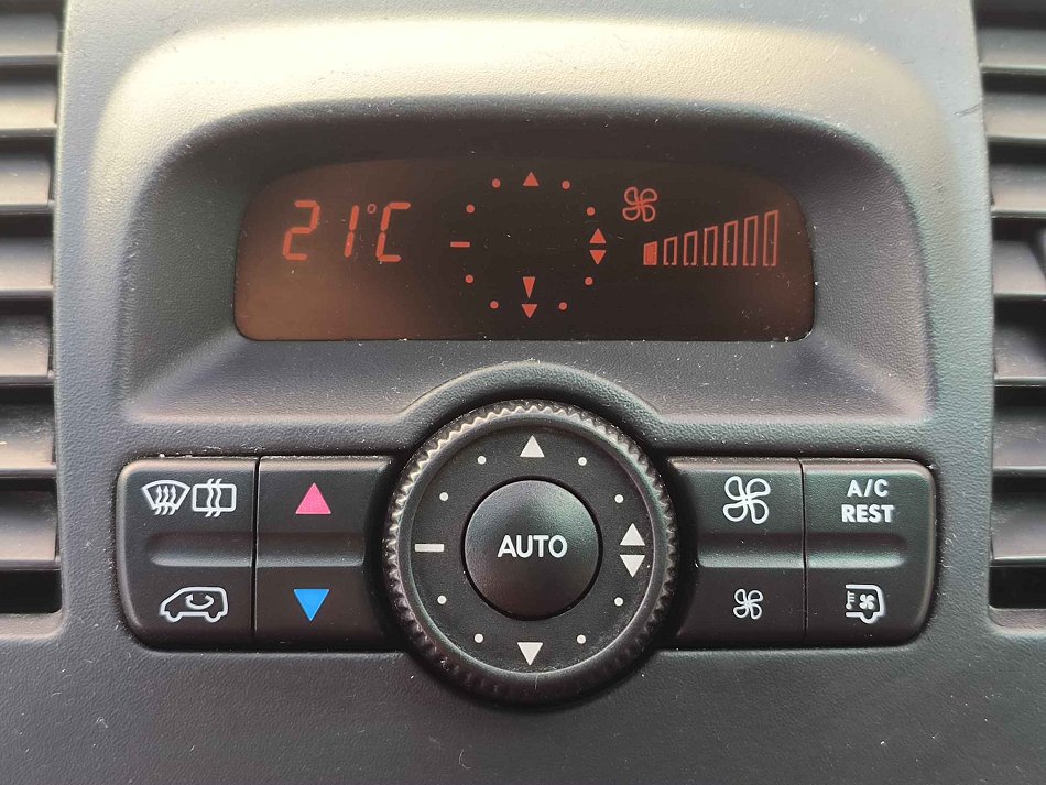 Mercedes-Benz Viano 3.0CDi Trend L2