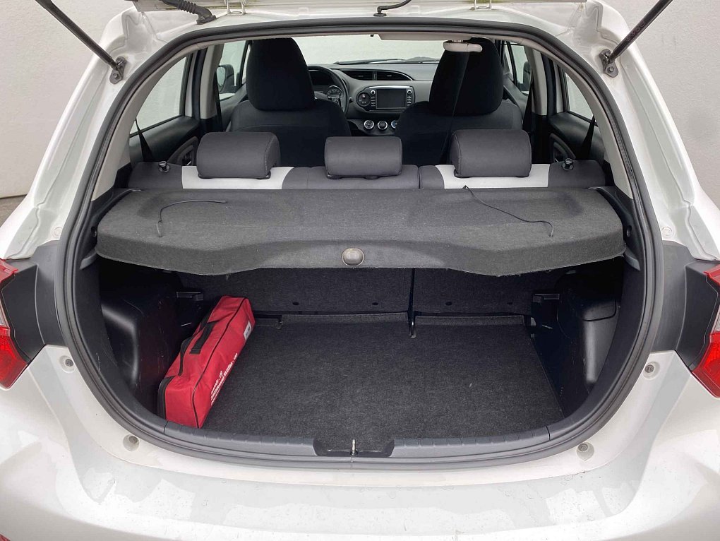 Toyota Yaris 1.5 i 