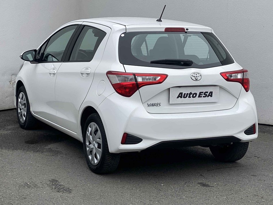Toyota Yaris 1.5 i 