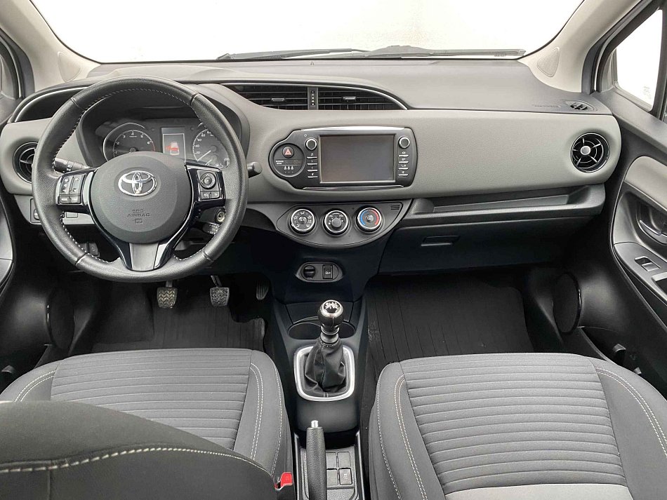 Toyota Yaris 1.5 i 