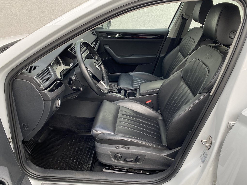 Škoda Superb III 2.0 TDi L&K 4x4