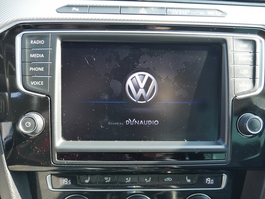 Volkswagen Passat 2.0TDi 