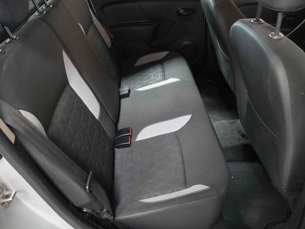 Dacia Sandero 1.5dCi 