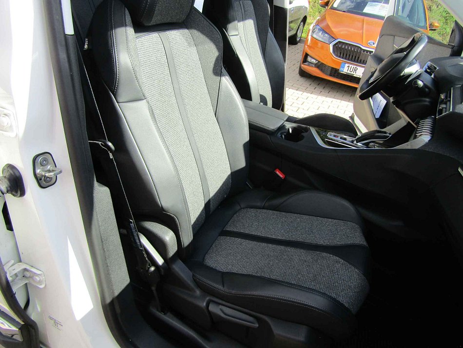 Peugeot 3008 1.5HDi 