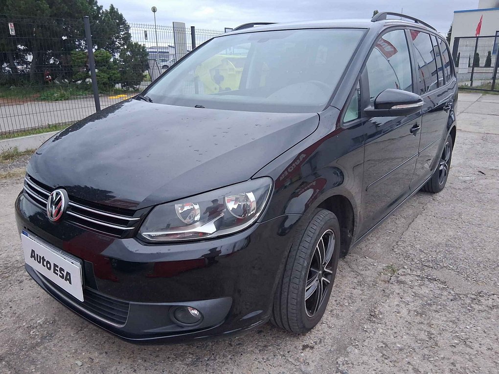 Volkswagen Touran 2.0 TDi 