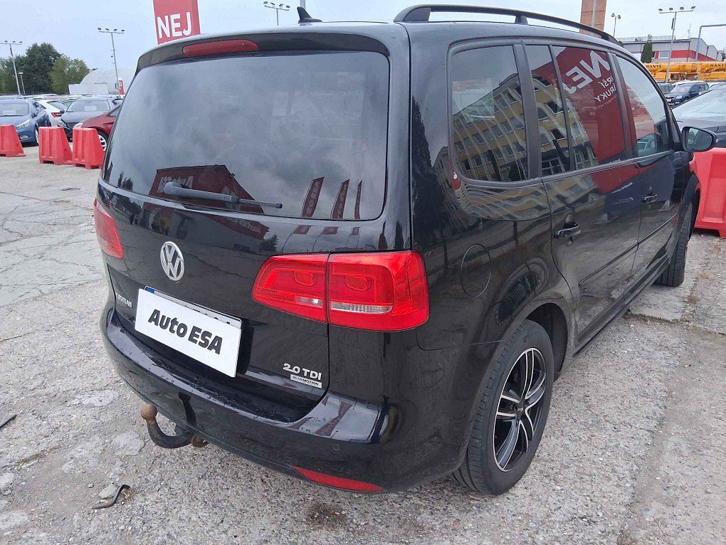 Volkswagen Touran 2.0 TDi 