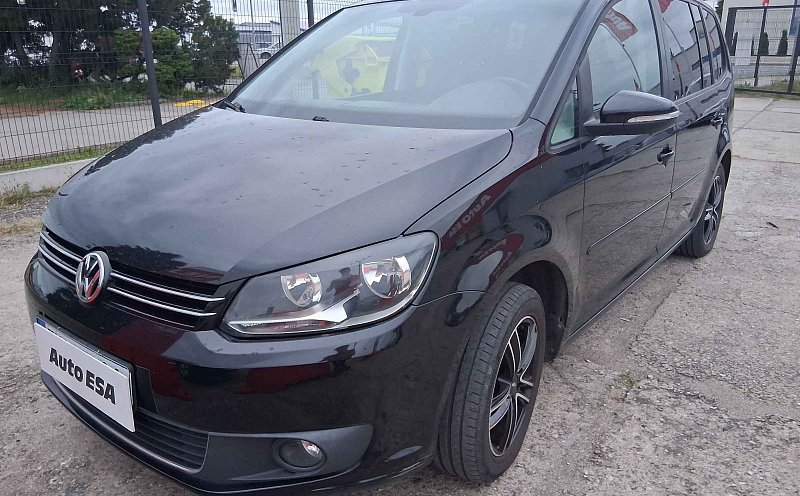Volkswagen Touran 2.0 TDi 