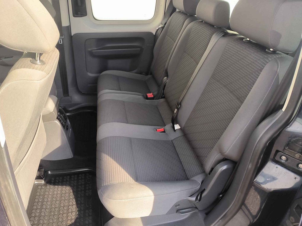 Volkswagen Caddy 2.0TDi Comfortline MAXi 7míst