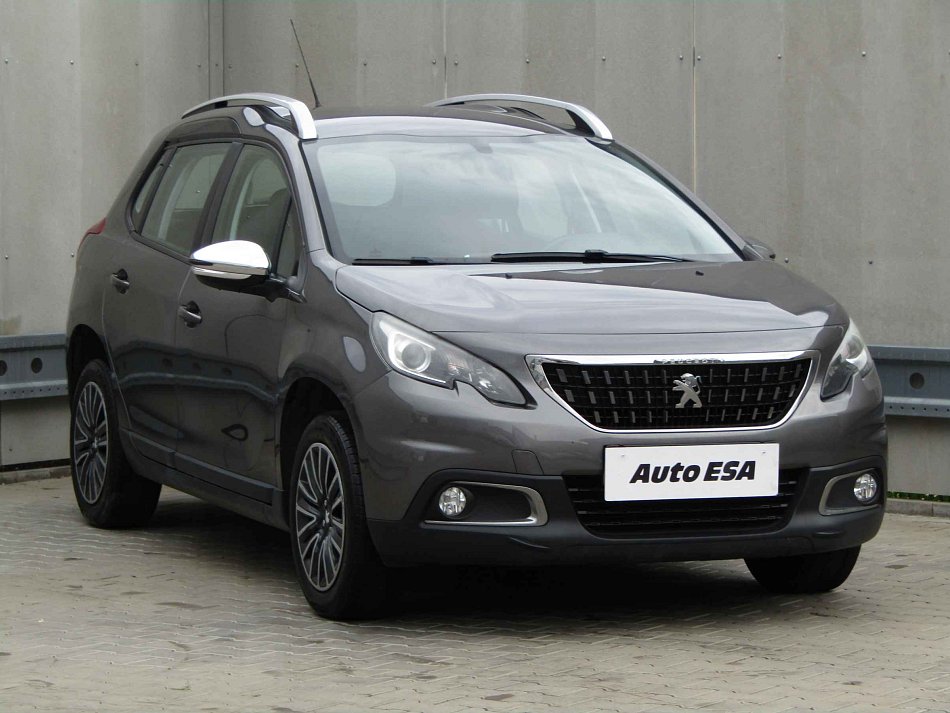 Peugeot 2008 1.2 VTi 