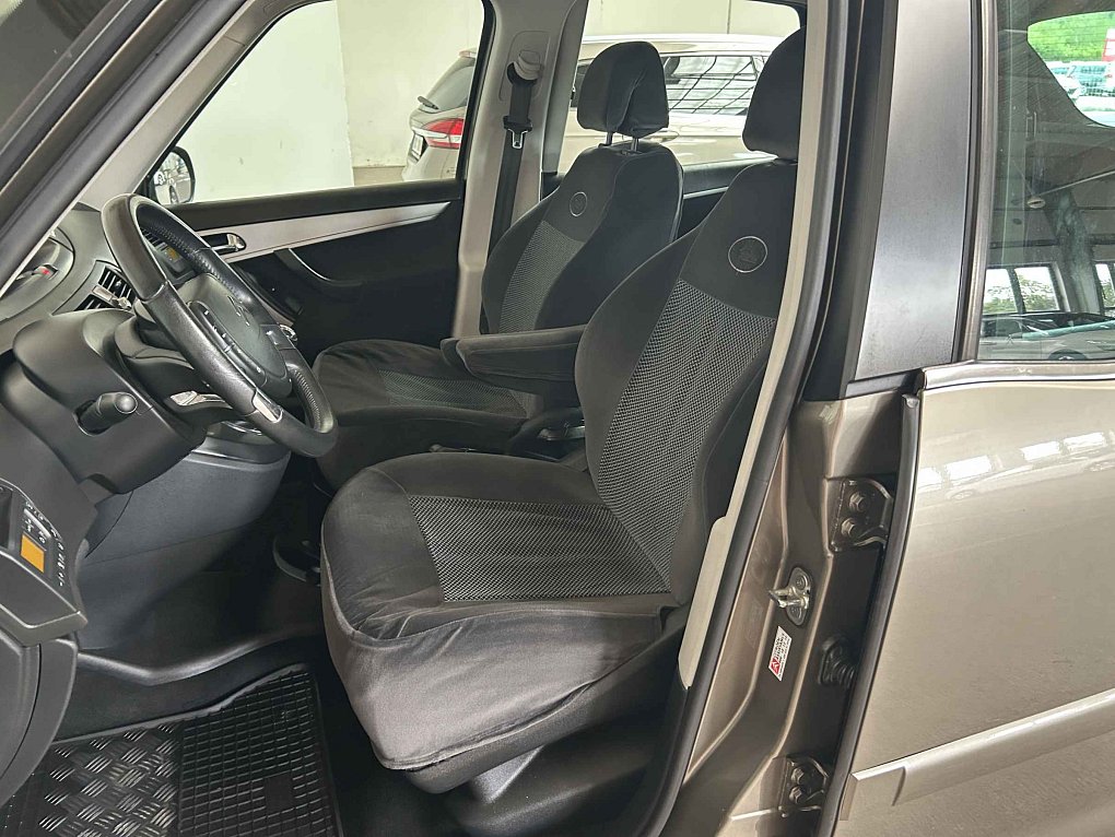 Citroën C4 Picasso 1.6HDi 