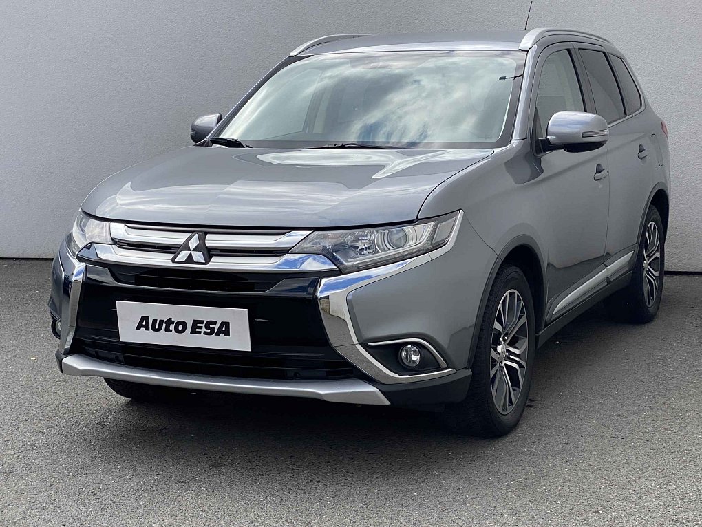 Mitsubishi Outlander 2.0 MiVEC Invite 4WD